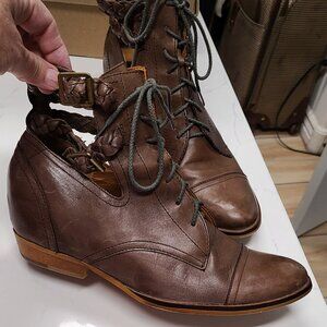 Anthropology Latigo Shoes lace-up bootie with hidden wedge, size 11